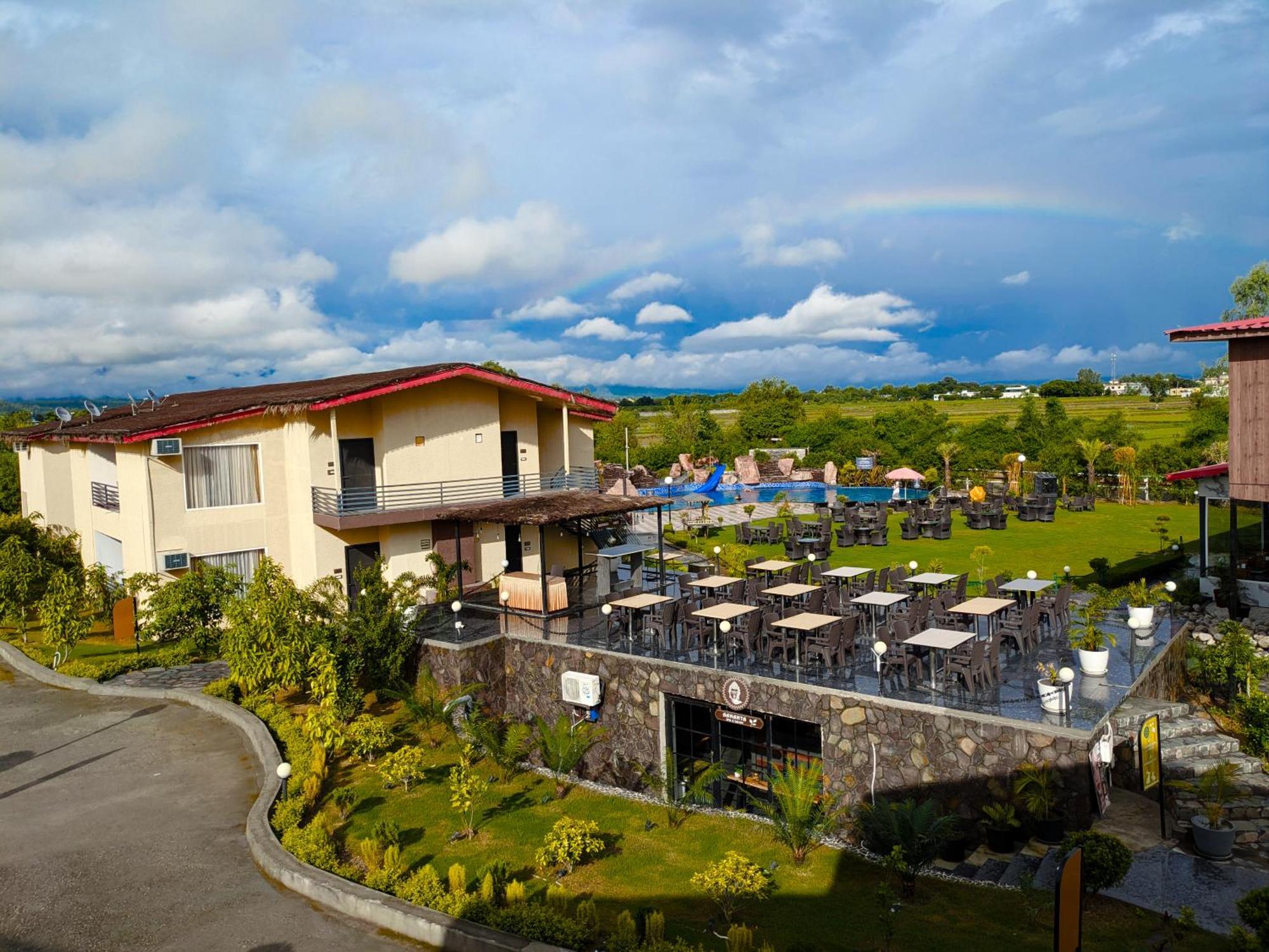 Anantum Gateway Resorts Rāmnagar Exterior foto
